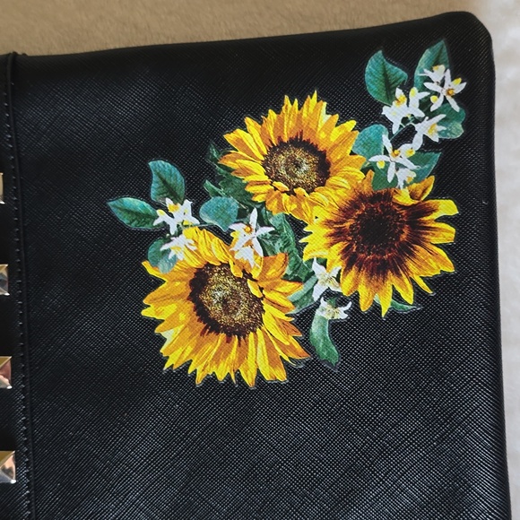 White House Black‎ Market Sunflower Pouch Wristlet - Picture 3 of 11